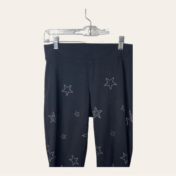 0161W. TORRID STAR LEGGINGS‎ SIZE LARGE BLACK IN COLOR - Picture 2 of 9